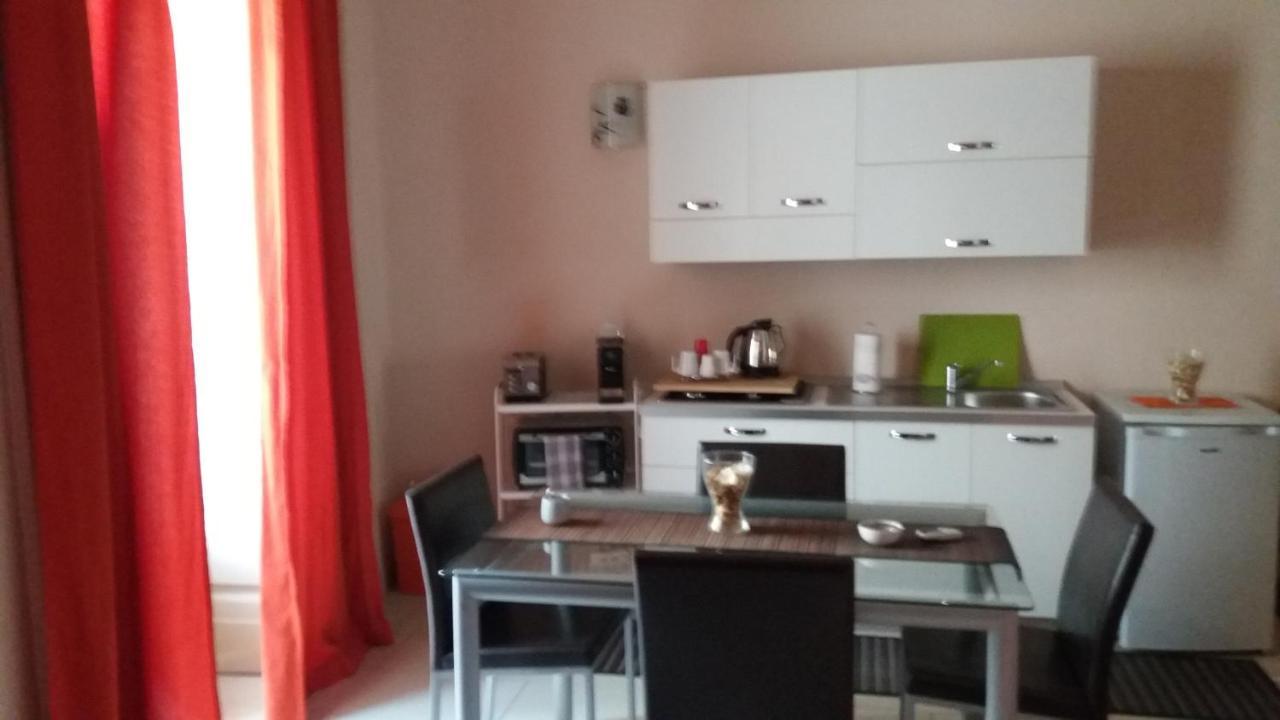 Casa Turi Lägenhet Catania Exteriör bild